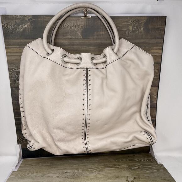 Michael Kors Astor Large Studded Genuine Pebbled Leather Tote Bag Purse Vanilla - Picture 2 of 16